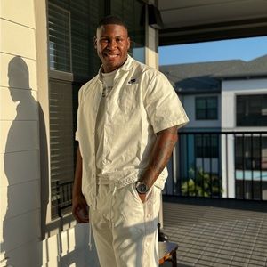 Meet your Posher, Mzwakhe